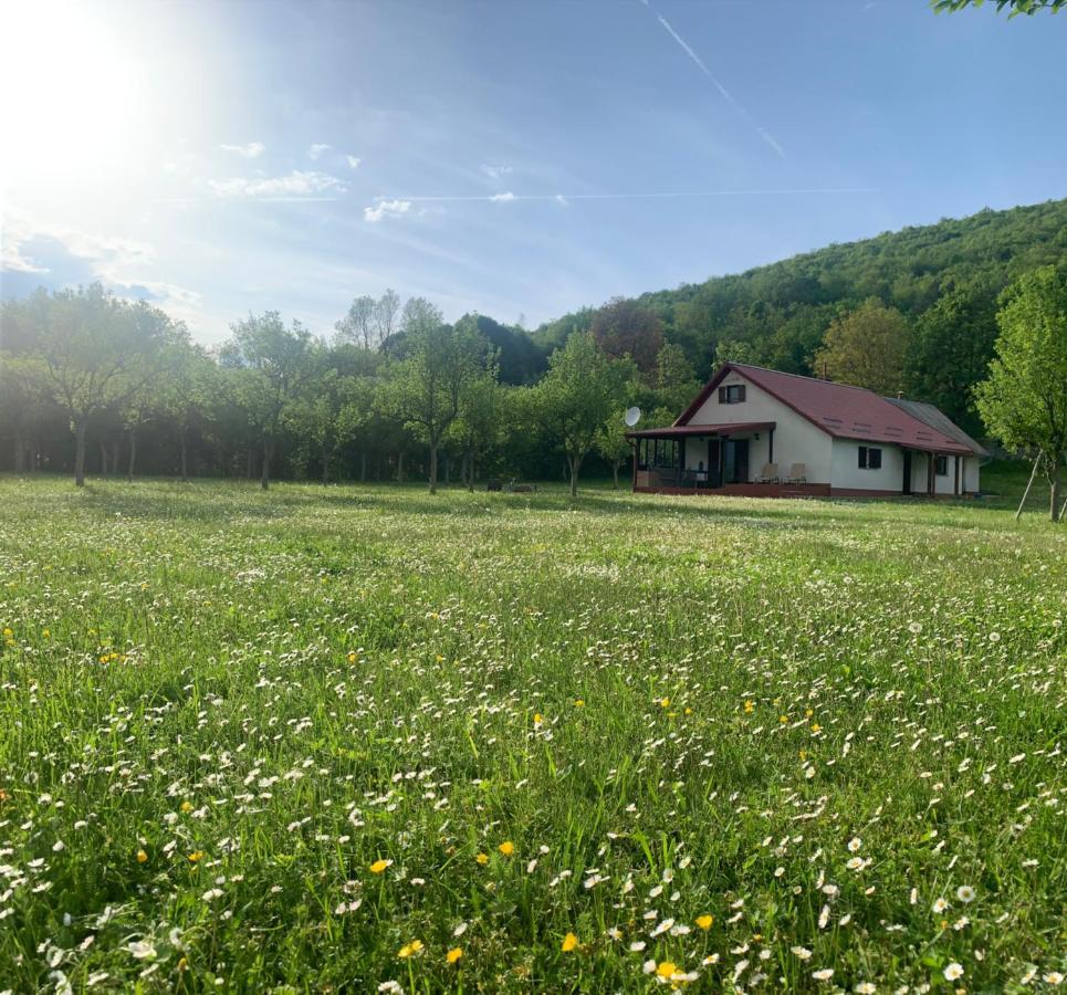 La Prairie Villa Korenica Exterior foto